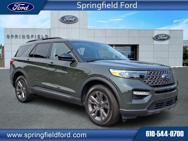2024 Ford Explorer XLT — photo 1 of 52