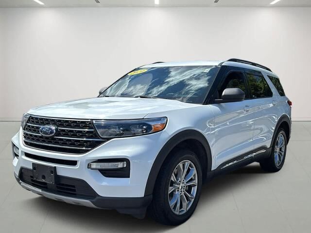 2020 Ford Explorer XLT — photo 1 of 13
