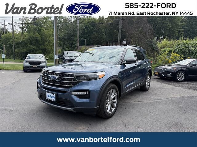 2020 Ford Explorer XLT — photo 1 of 13