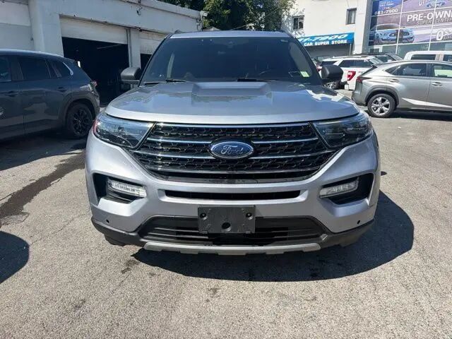 2021 Ford Explorer XLT — photo 1 of 13