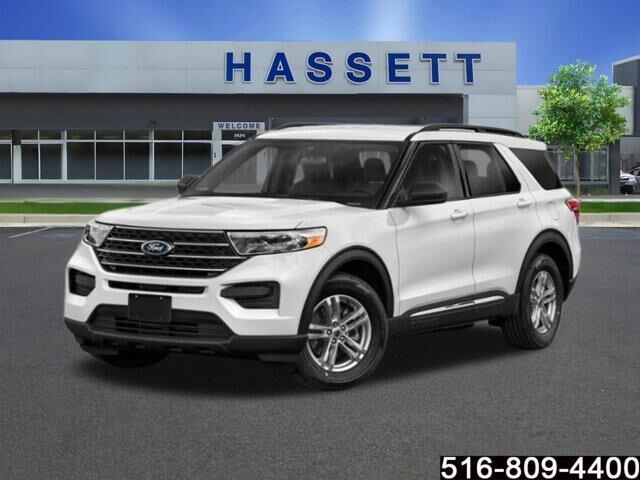 2022 Ford Explorer XLT — photo 1 of 26