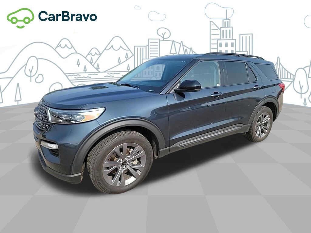2022 Ford Explorer XLT — photo 1 of 7