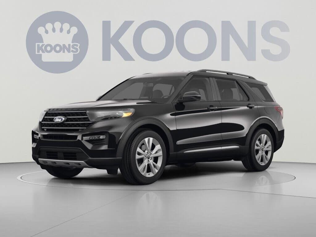 2022 Ford Explorer XLT — photo 1 of 2