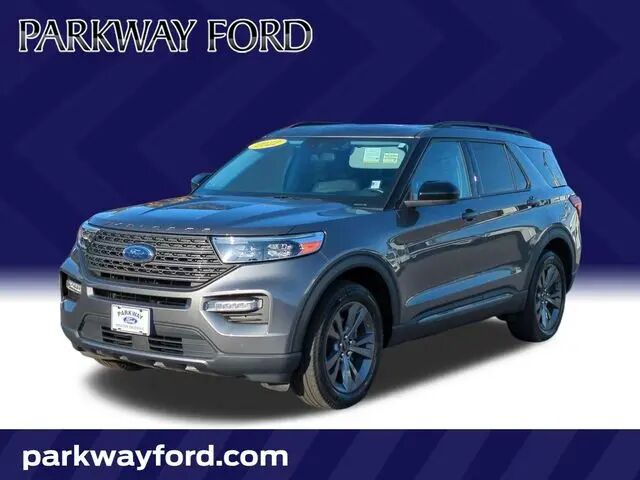 2022 Ford Explorer XLT — photo 1 of 13