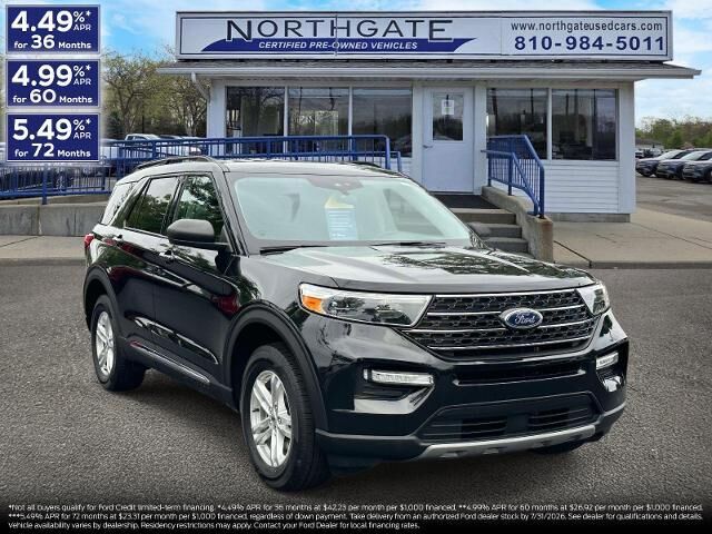 2023 Ford Explorer XLT — photo 1 of 26