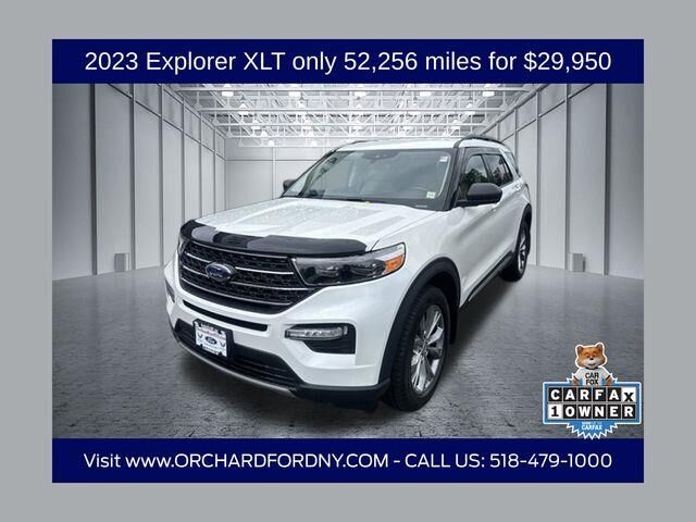 2023 Ford Explorer XLT — photo 1 of 27