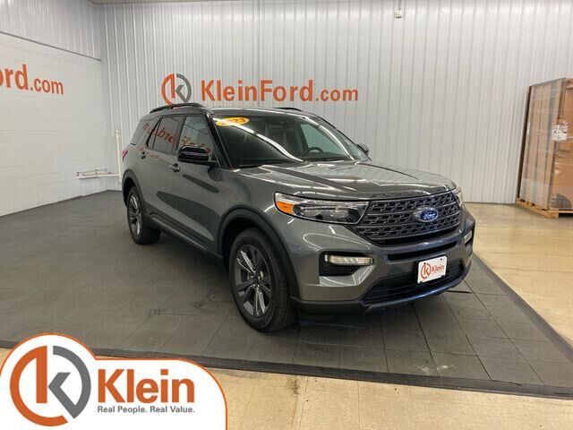 2023 Ford Explorer XLT — photo 1 of 26