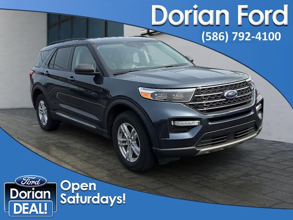 2023 Ford Explorer XLT — photo 1 of 2