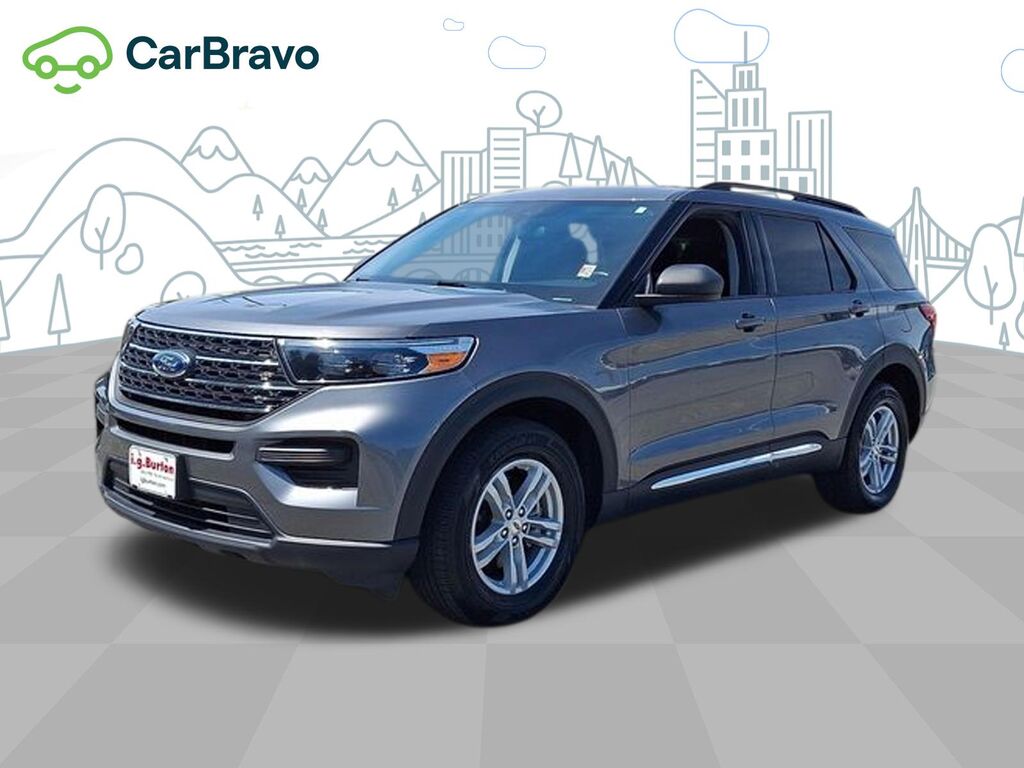 2023 Ford Explorer XLT — photo 1 of 6