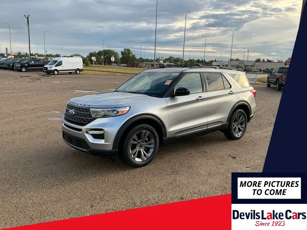 2024 Ford Explorer XLT — photo 1 of 26