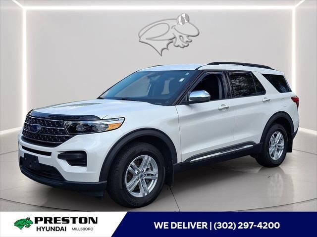 2024 Ford Explorer XLT — photo 1 of 14