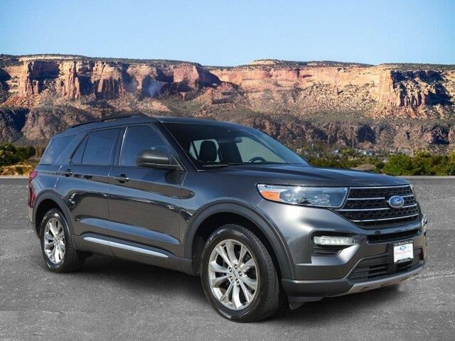 2020 Ford Explorer XLT — photo 1 of 13