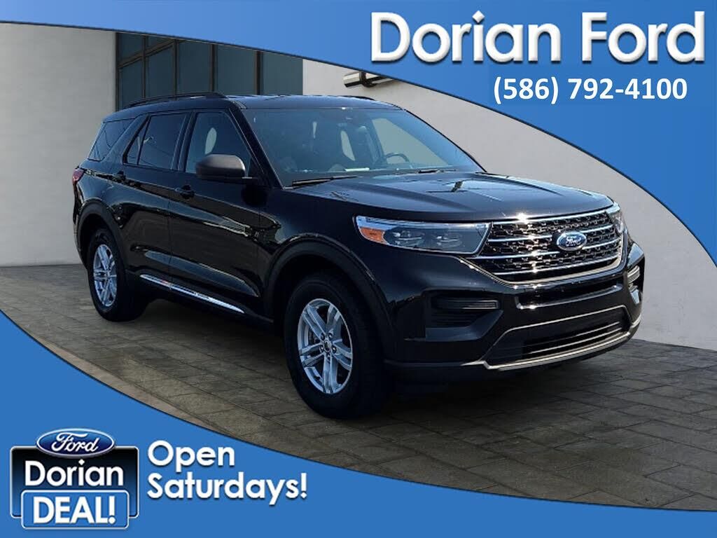 2020 Ford Explorer XLT — photo 1 of 2
