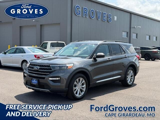 2020 Ford Explorer XLT — photo 1 of 13