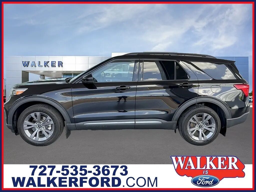 2023 Ford Explorer XLT — photo 1 of 26