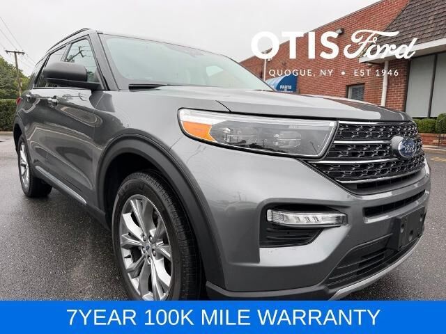 2023 Ford Explorer XLT — photo 1 of 26