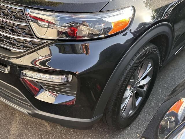 2023 Ford Explorer XLT — photo 1 of 59