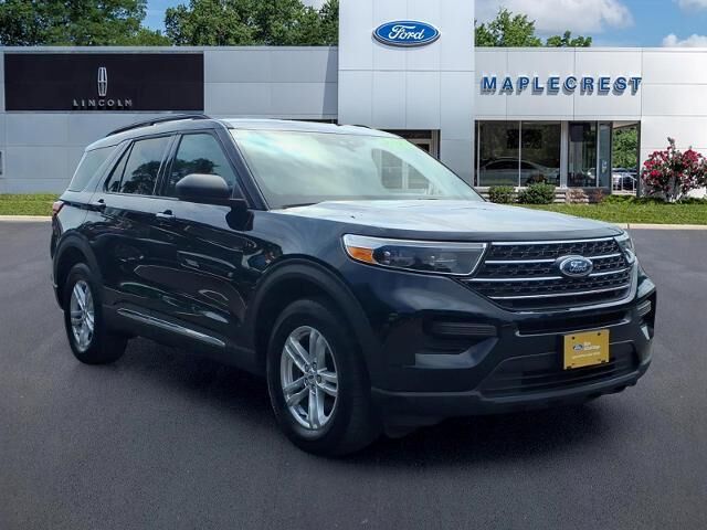 2023 Ford Explorer XLT — photo 1 of 50