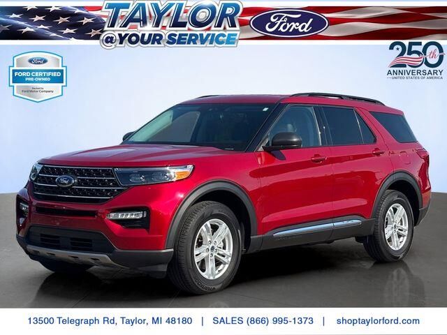 2024 Ford Explorer XLT — photo 1 of 13