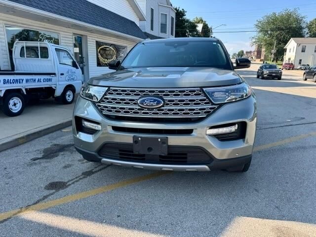 2020 Ford Explorer Limited — photo 1 of 24
