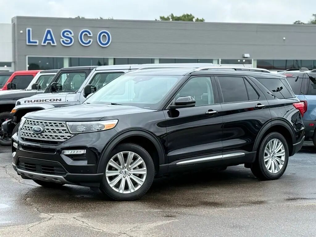 2024 Ford Explorer Limited — photo 1 of 13