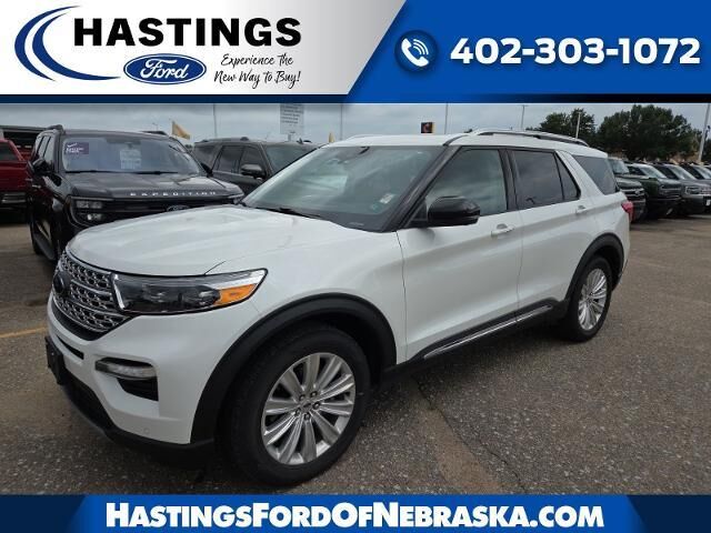 2022 Ford Explorer Limited — photo 1 of 18