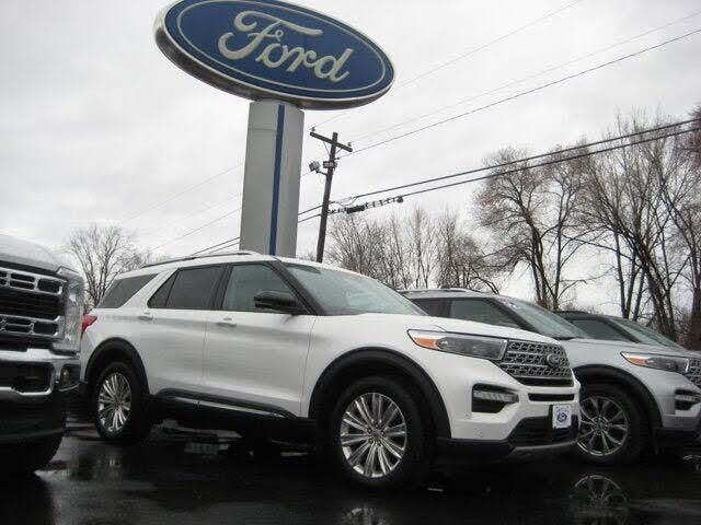 2023 Ford Explorer Limited — photo 1 of 1