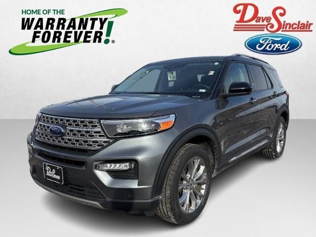 2023 Ford Explorer Limited — photo 1 of 11