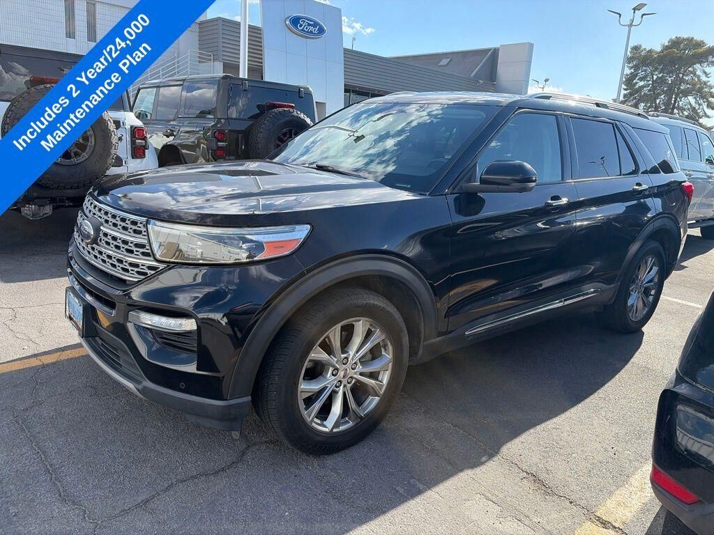 2022 Ford Explorer Limited — photo 1 of 2
