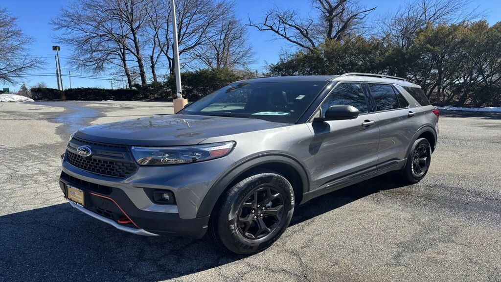 2022 Ford Explorer Timberline — photo 1 of 13