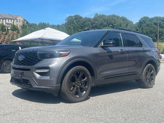 2023 Ford Explorer ST-Line — photo 1 of 39