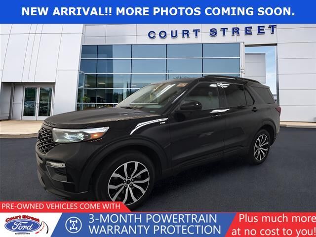 2023 Ford Explorer ST-Line — photo 1 of 8