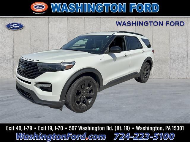 2024 Ford Explorer ST-Line