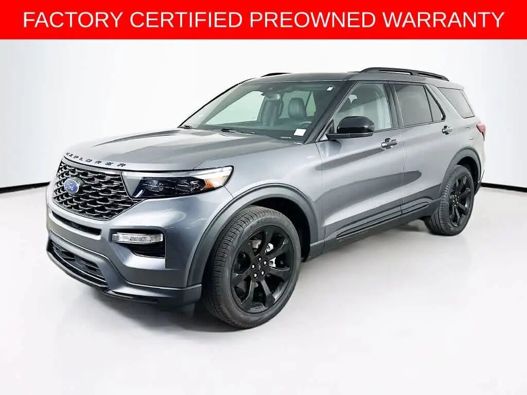 2024 Ford Explorer ST-Line — photo 1 of 13