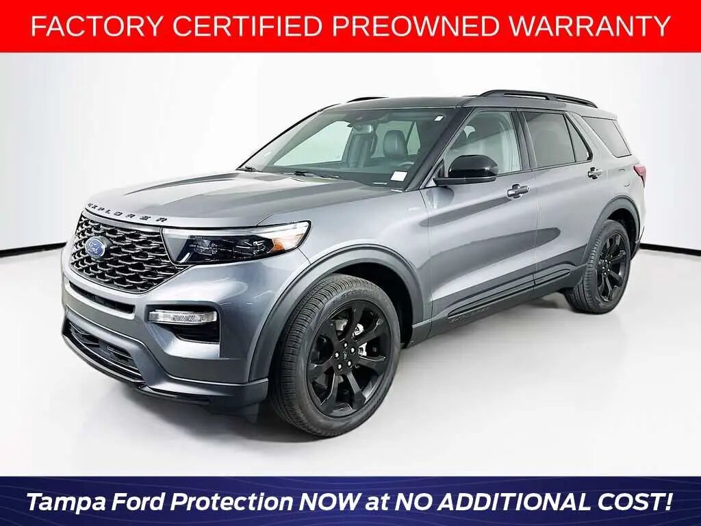 2024 Ford Explorer ST-Line — photo 1 of 13