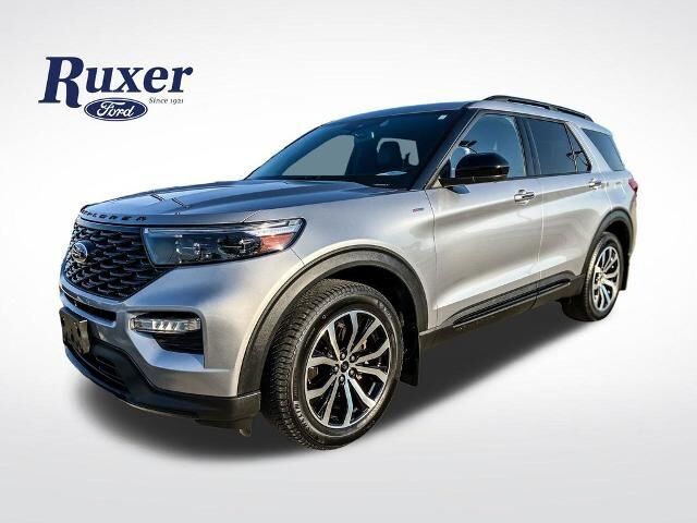 2022 Ford Explorer ST-Line — photo 1 of 26
