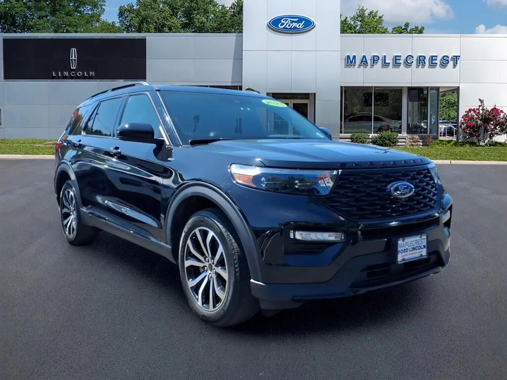 2023 Ford Explorer ST-Line — photo 1 of 2