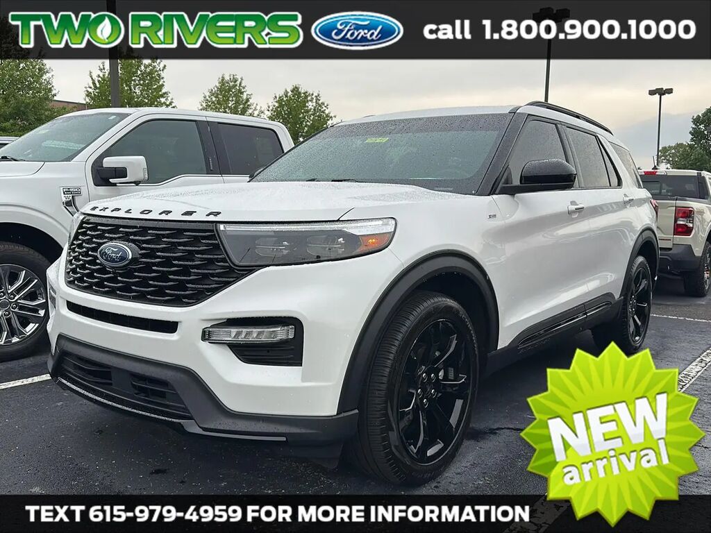 2023 Ford Explorer ST-Line — photo 1 of 3