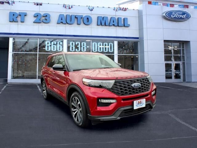 2022 Ford Explorer ST-Line — photo 1 of 13