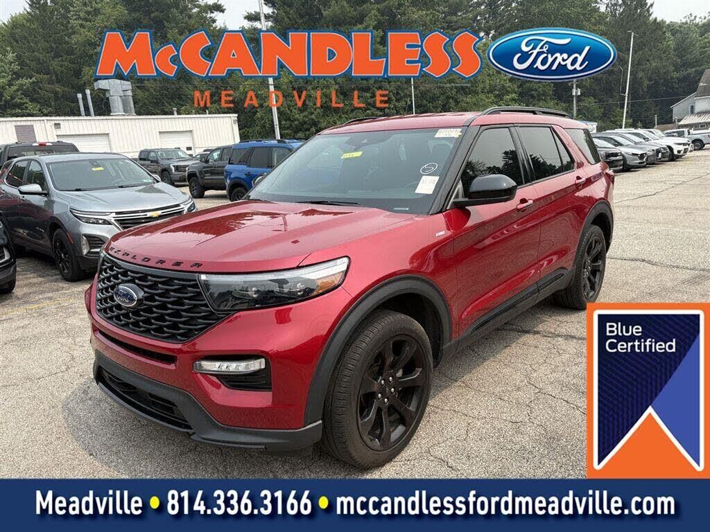 2023 Ford Explorer ST-Line — photo 1 of 28