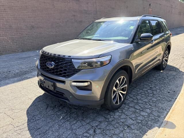 2023 Ford Explorer ST-Line