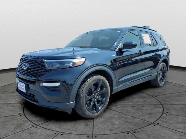 2024 Ford Explorer ST-Line — photo 1 of 26