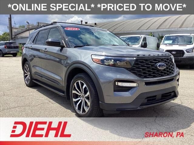 2022 Ford Explorer ST-Line