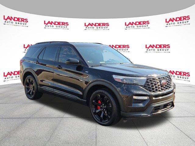 2022 Ford Explorer ST-Line — photo 1 of 39