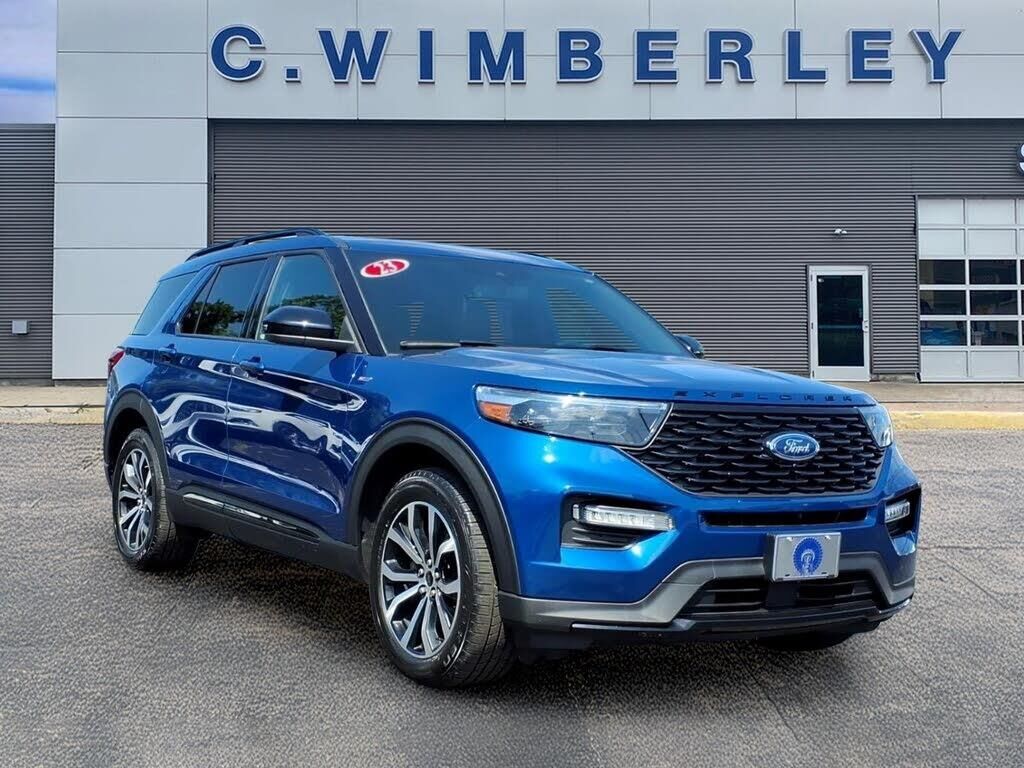 2023 Ford Explorer ST-Line — photo 1 of 1