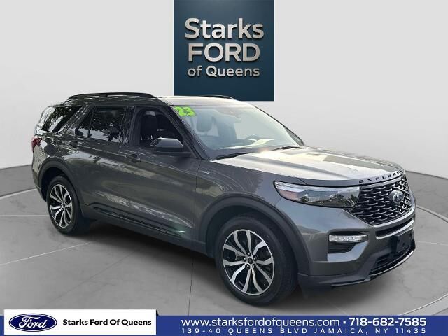 2023 Ford Explorer ST-Line — photo 1 of 23