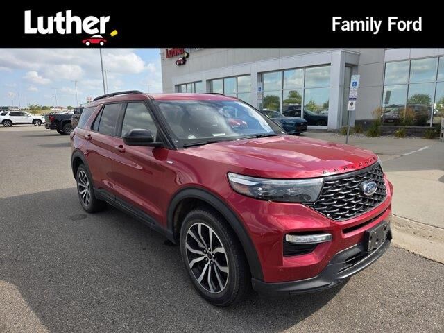 2022 Ford Explorer ST-Line — photo 1 of 18