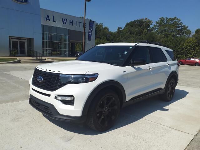 2024 Ford Explorer ST-Line