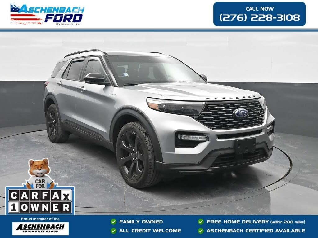 2024 Ford Explorer ST-Line — photo 1 of 1