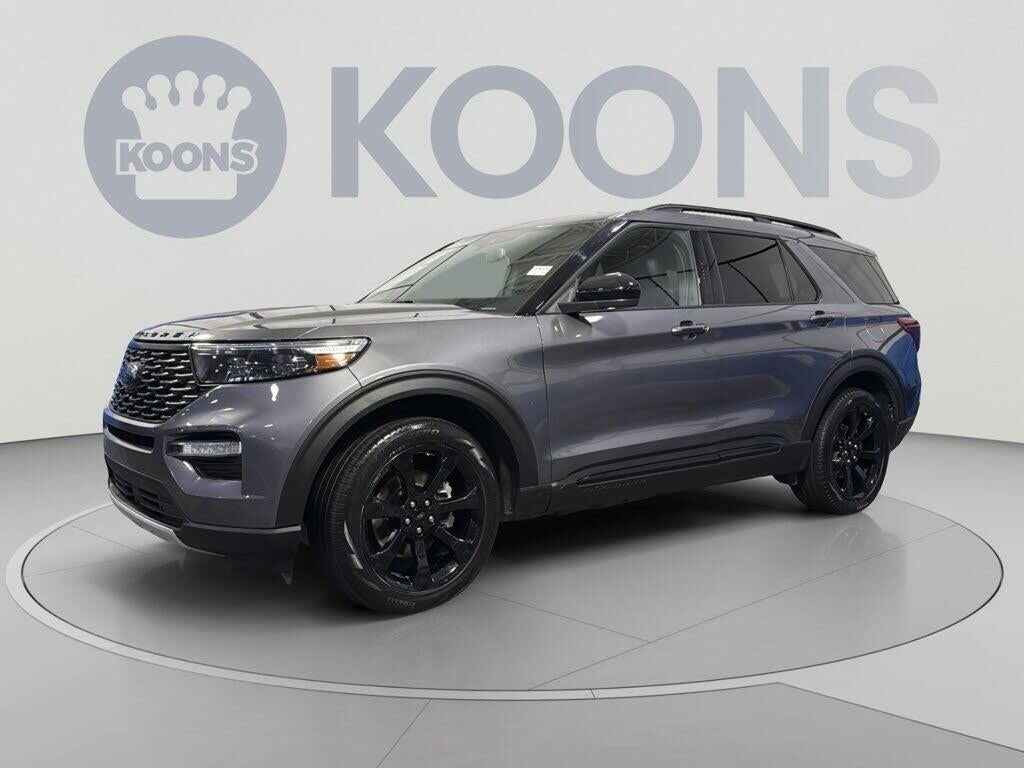 2024 Ford Explorer ST-Line — photo 1 of 1